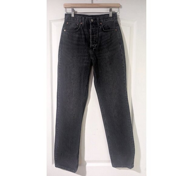 (Flaws) Aritzia Denim Forum | The '90s Joni Hi-rise Loose Jean In Black Eyeliner - Picture 6 of 15